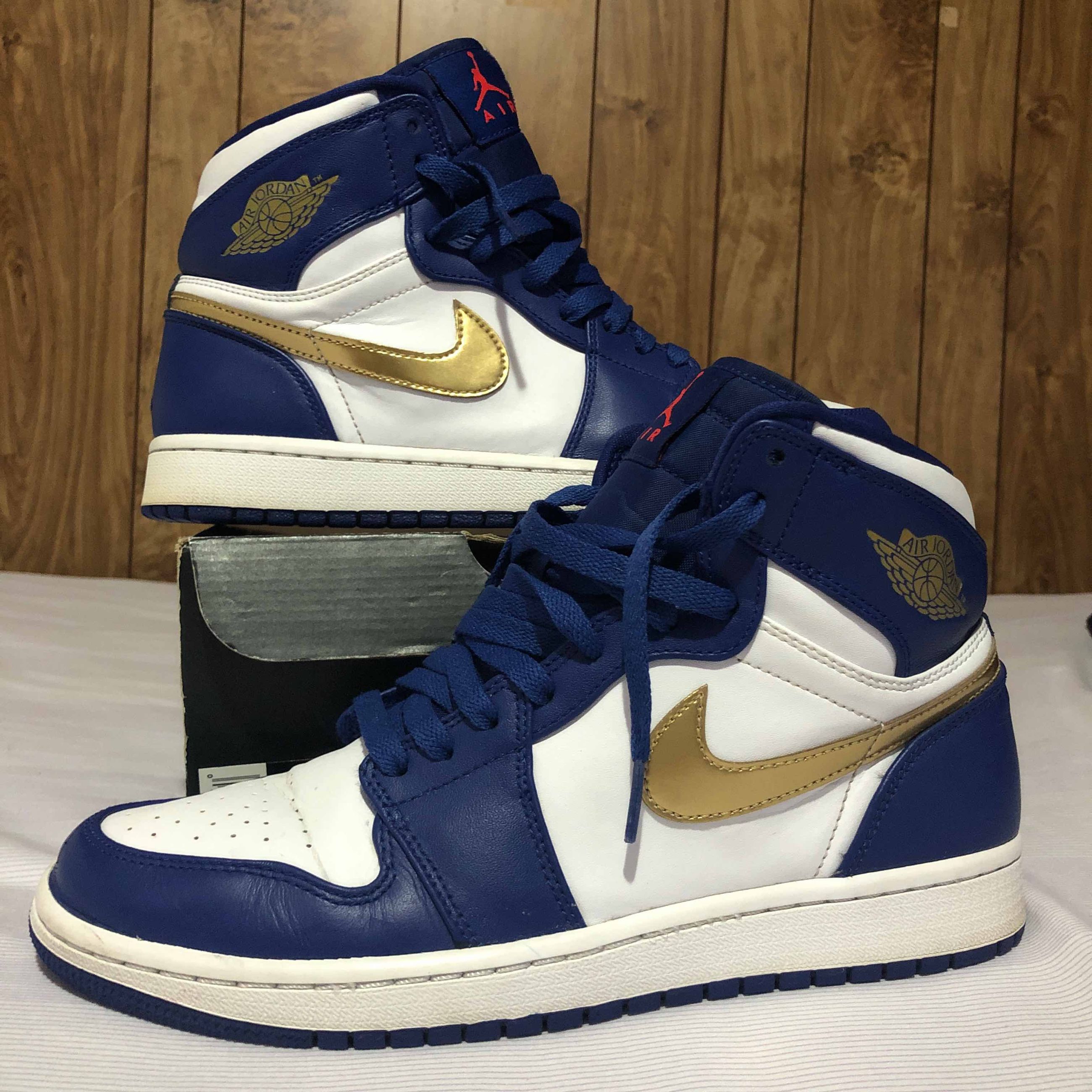 jordan 1 gold medal