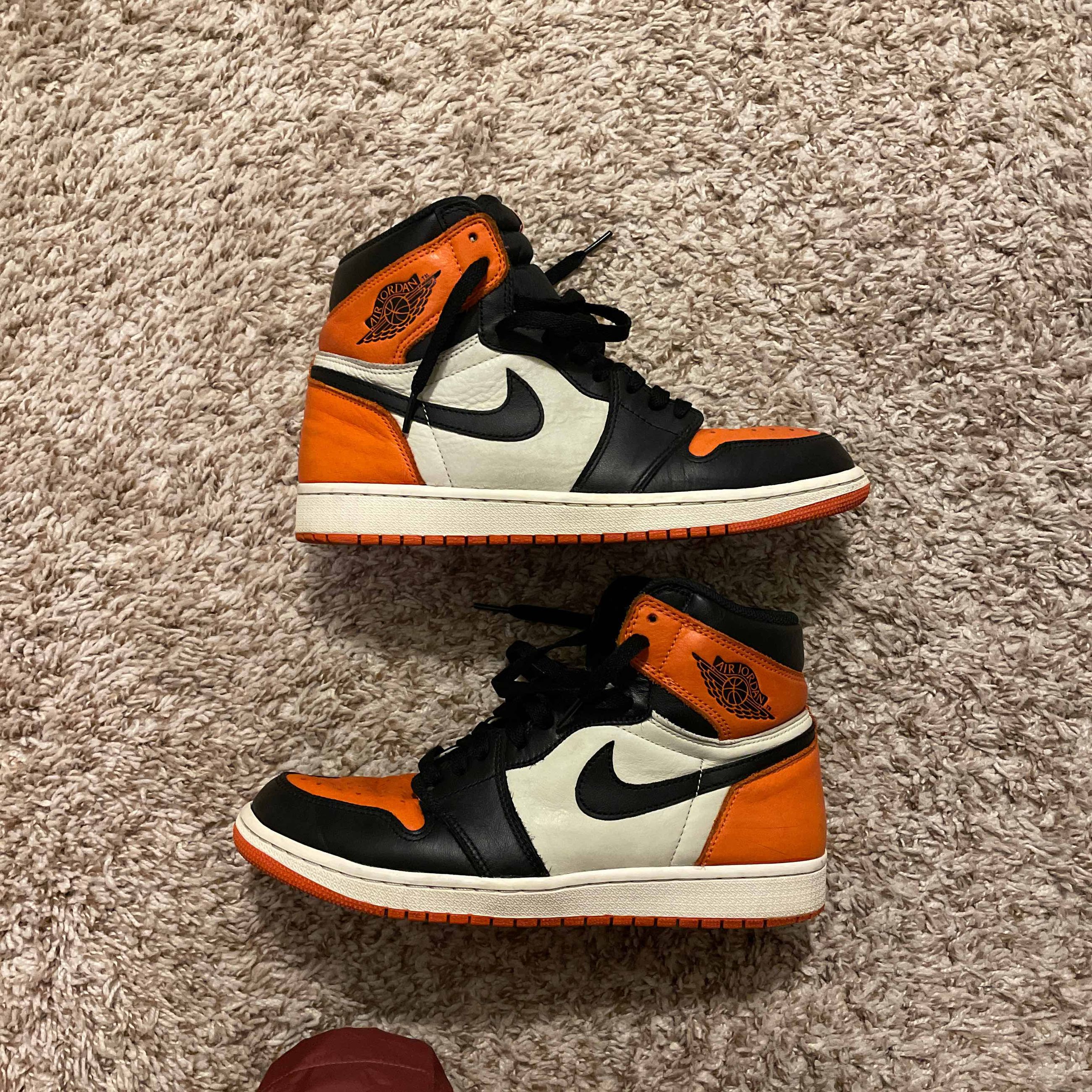 Air Jordan 1 Retro High OG 'Shattered Backboard' Air Jordan 555088