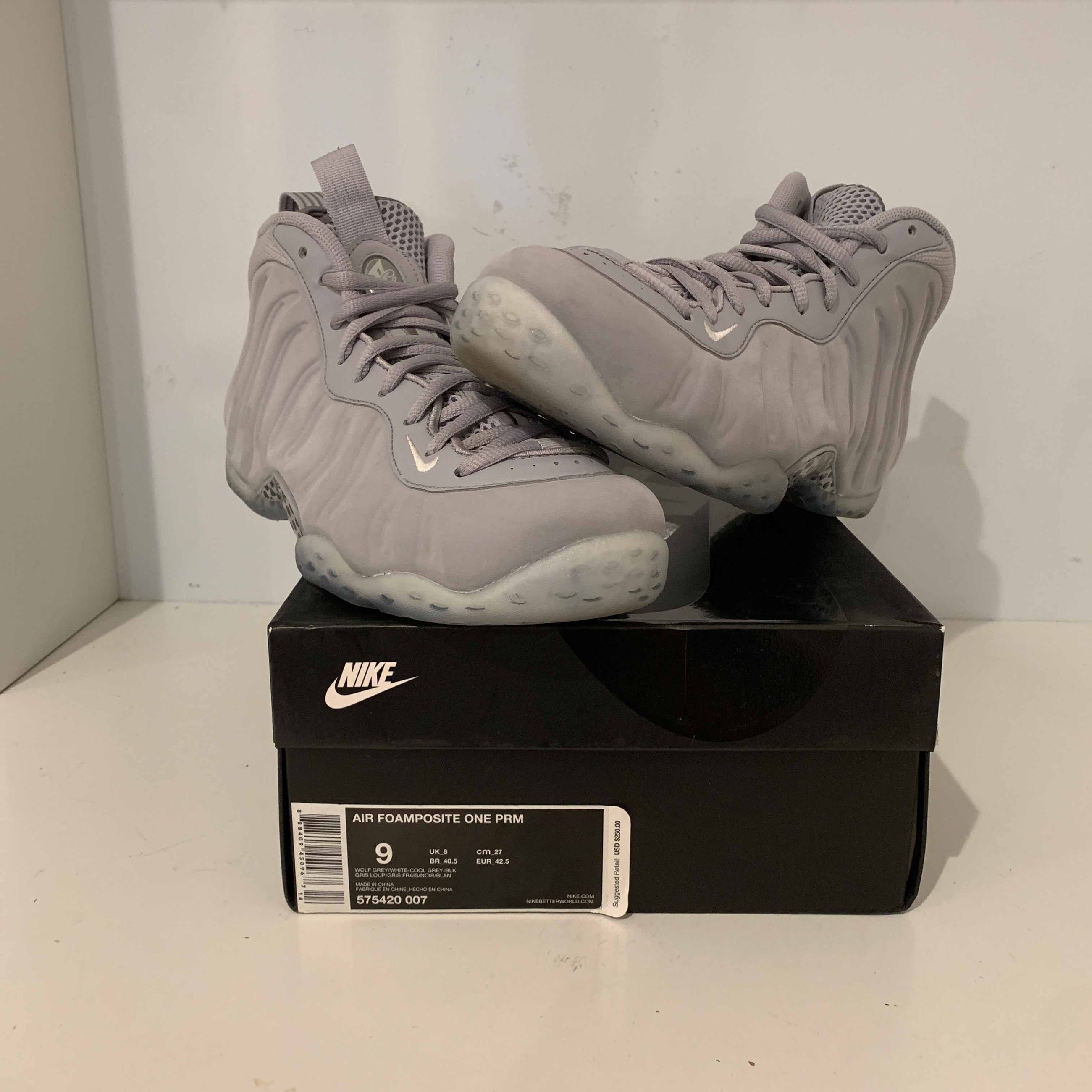 wolf grey foamposite on feet