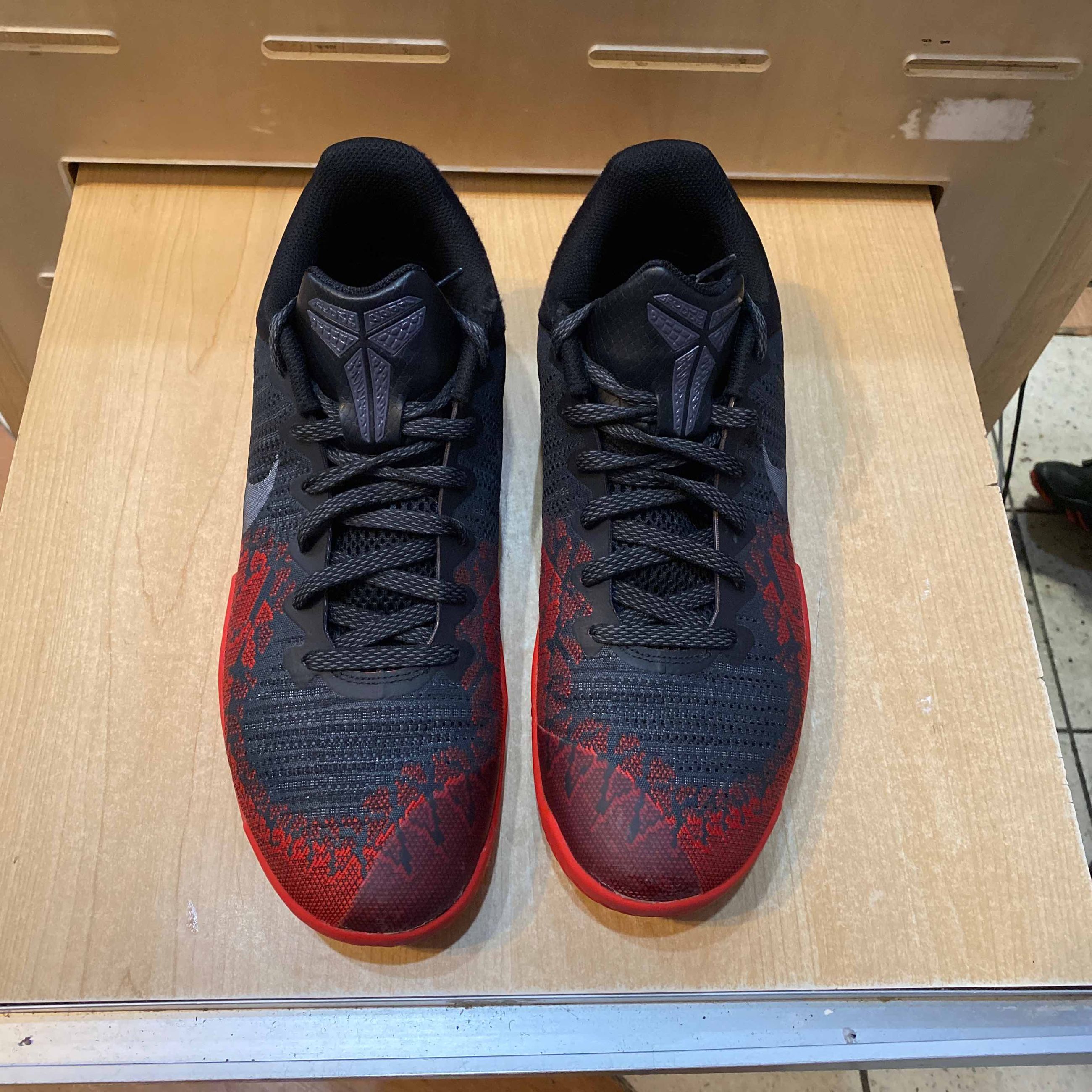 mamba rage black red