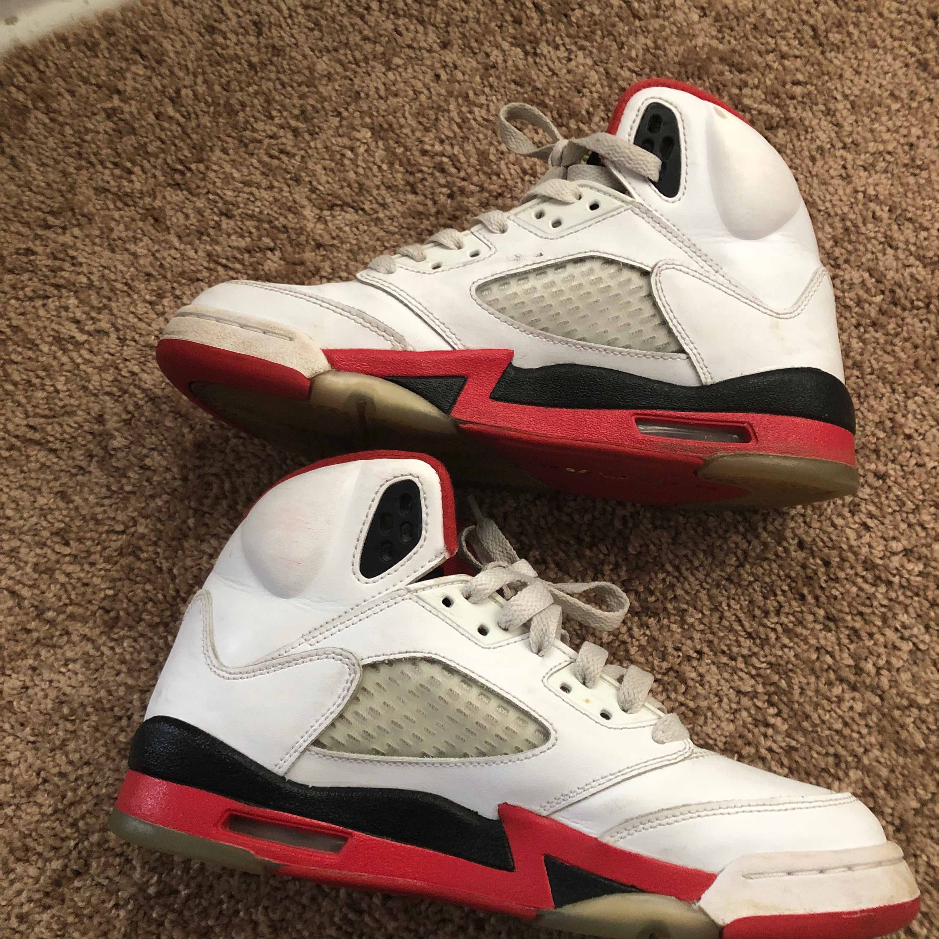 jordan 5 retro fire red black tongue
