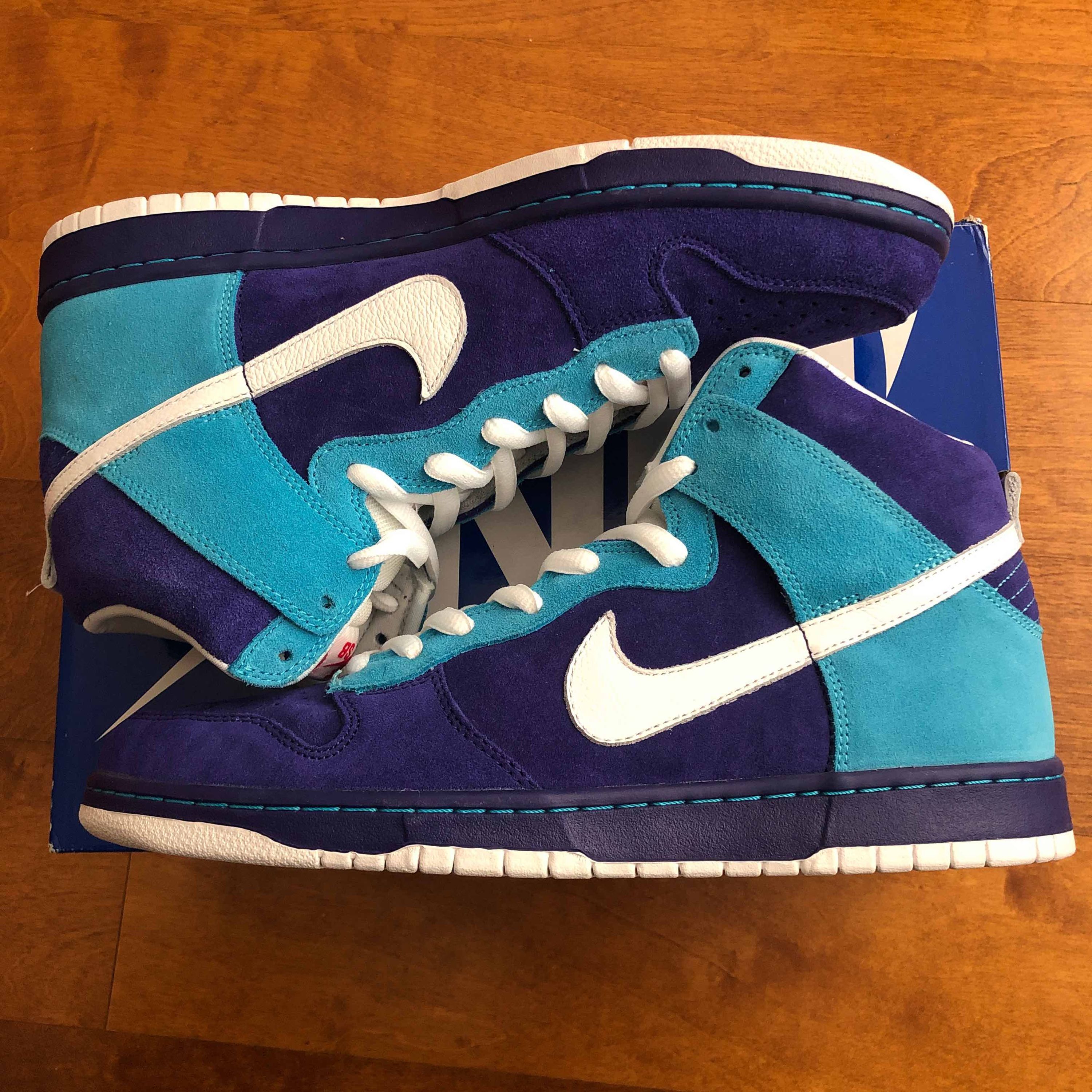 nike sb dunk oceanic airlines