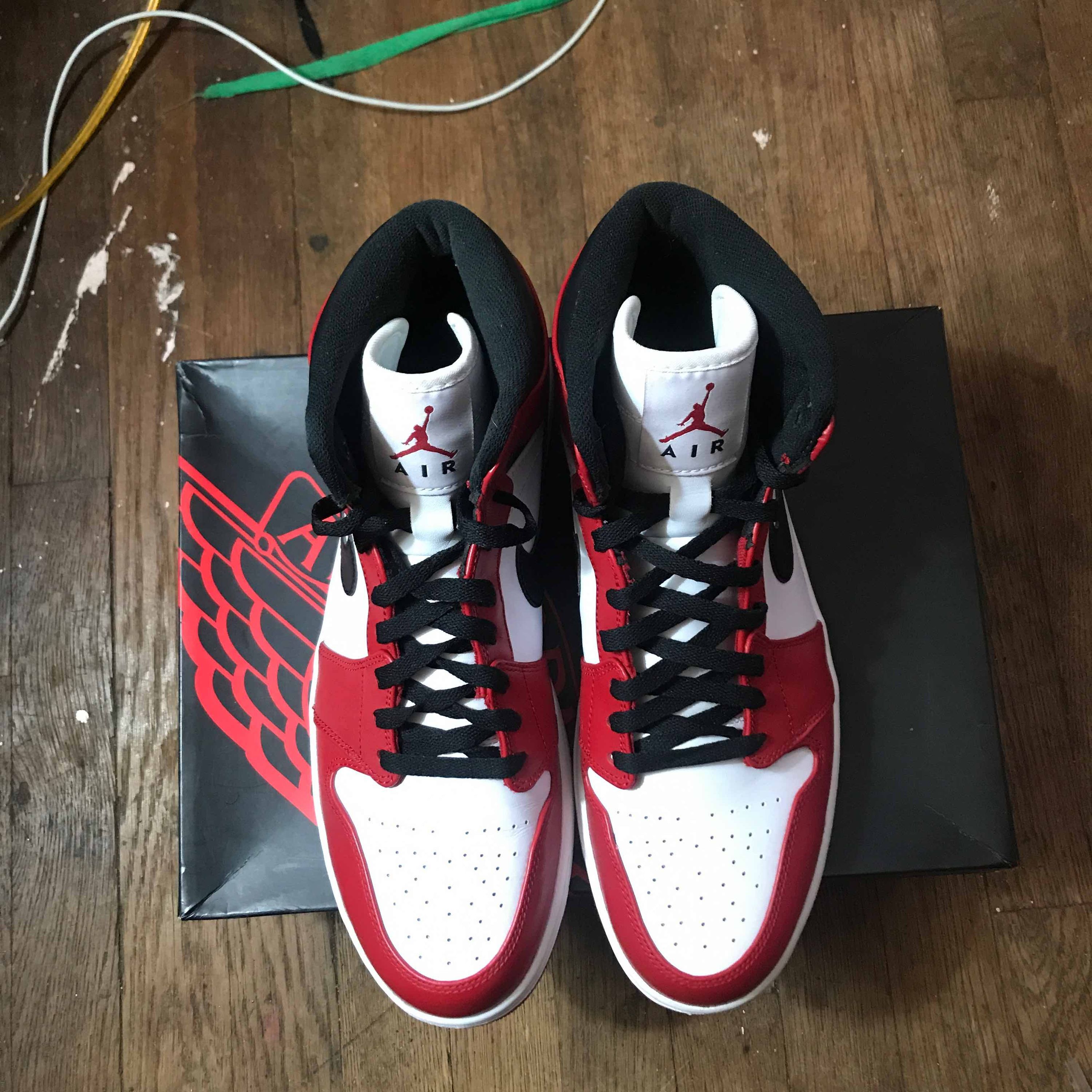 2013 chicago jordan 1