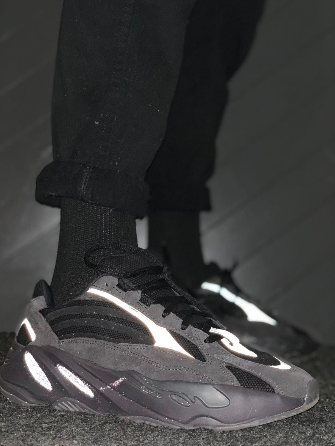 yeezy v2 mauve