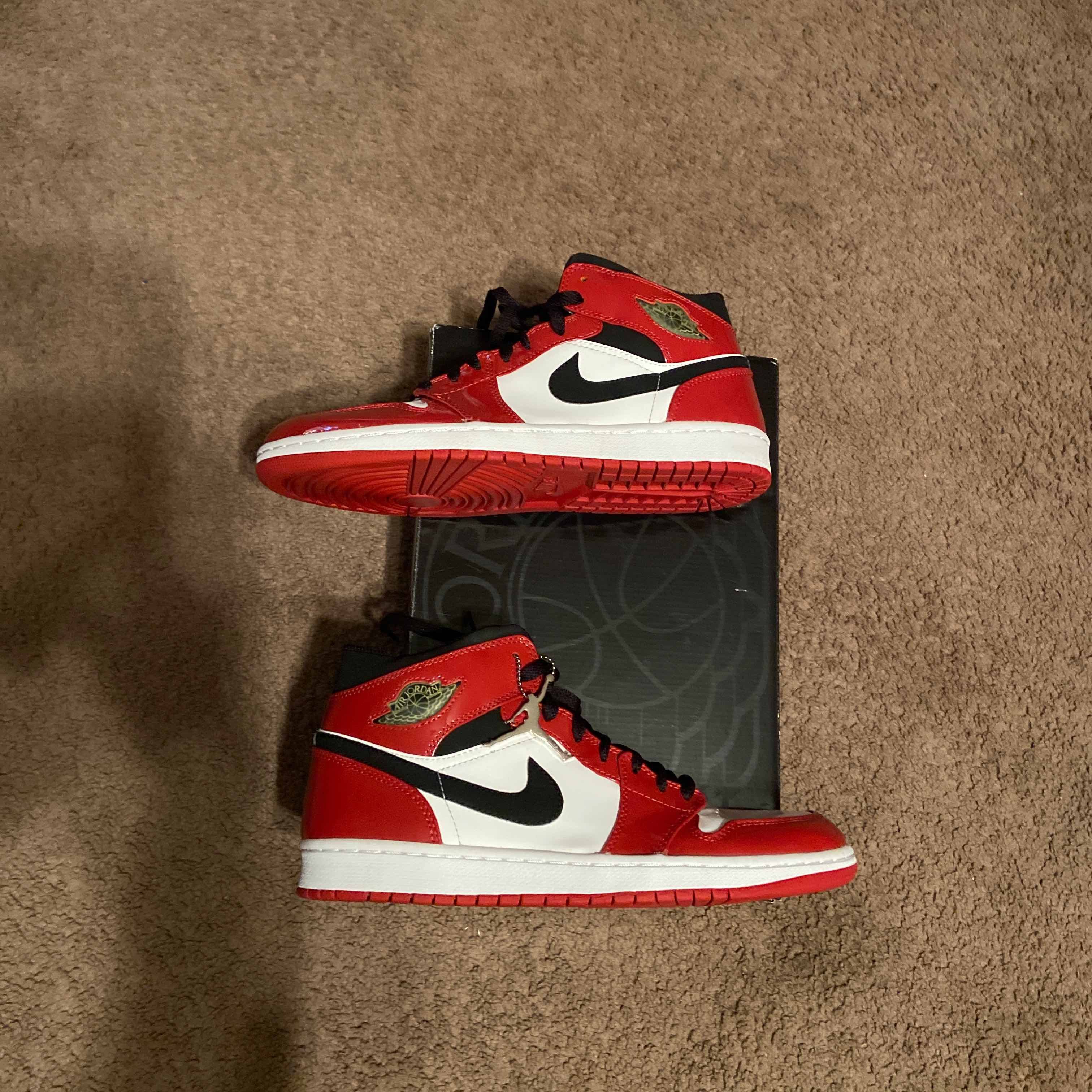 chicago bulls air jordan 1