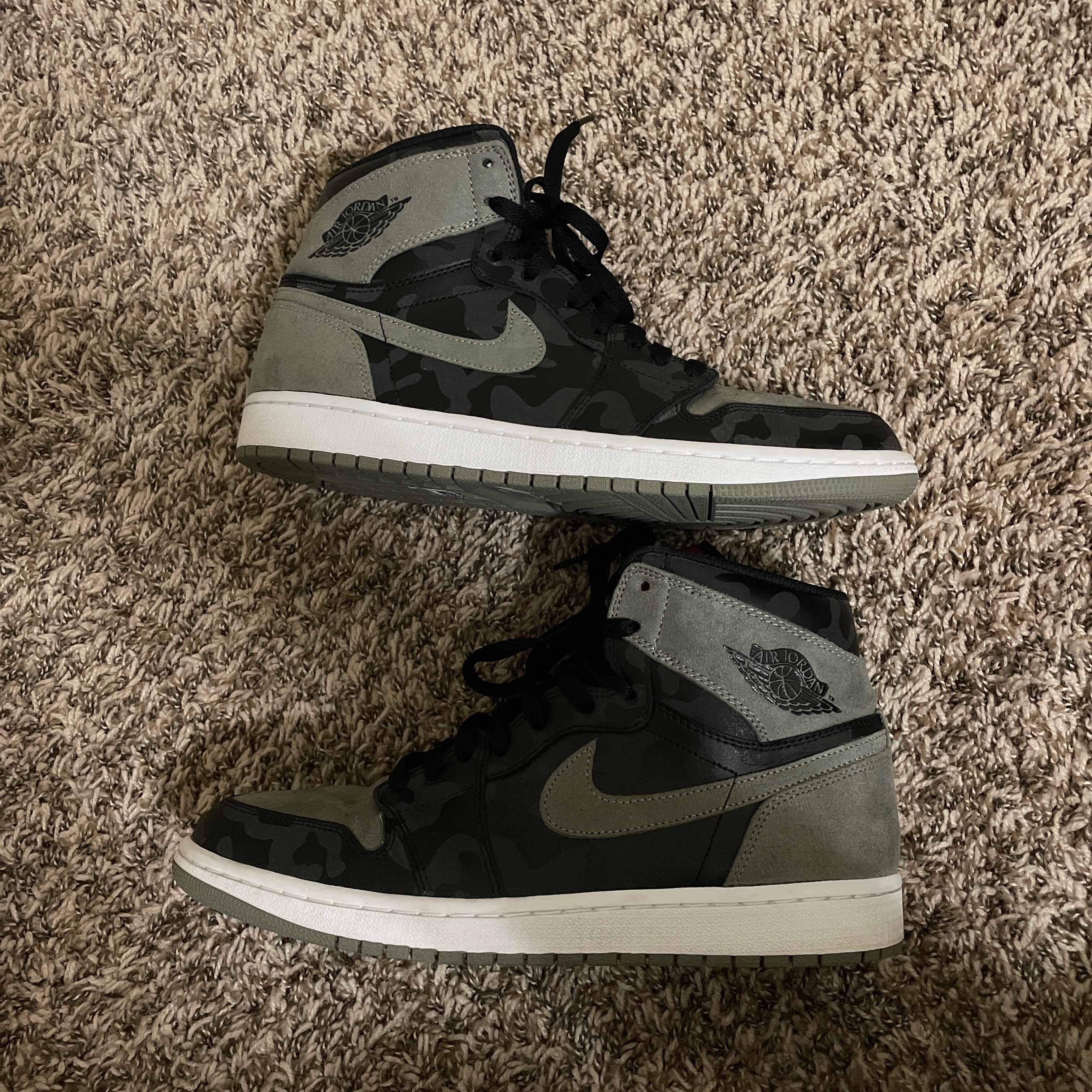 aj1 shadow camo