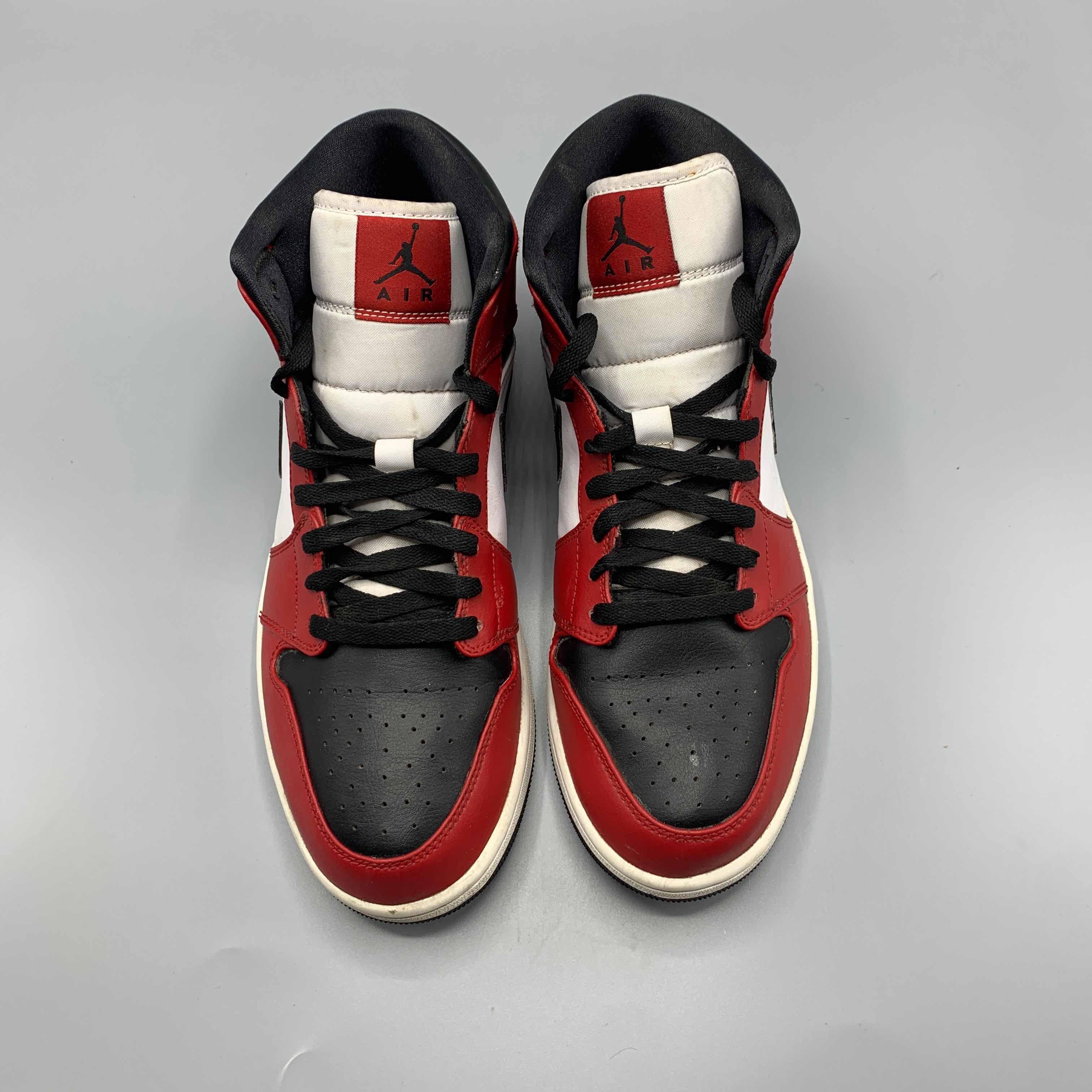 Mens jordan 1 chicago black toe clearance