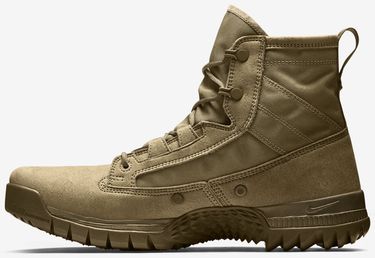 nike special field boot coyote