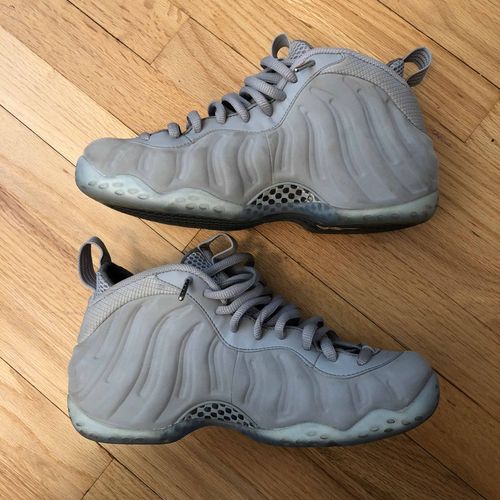 wolf gray foams