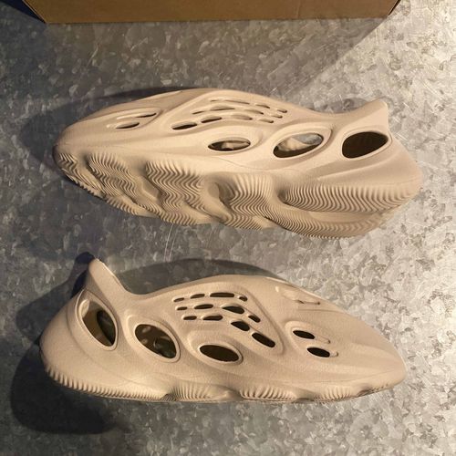 yeezy foam runner goat