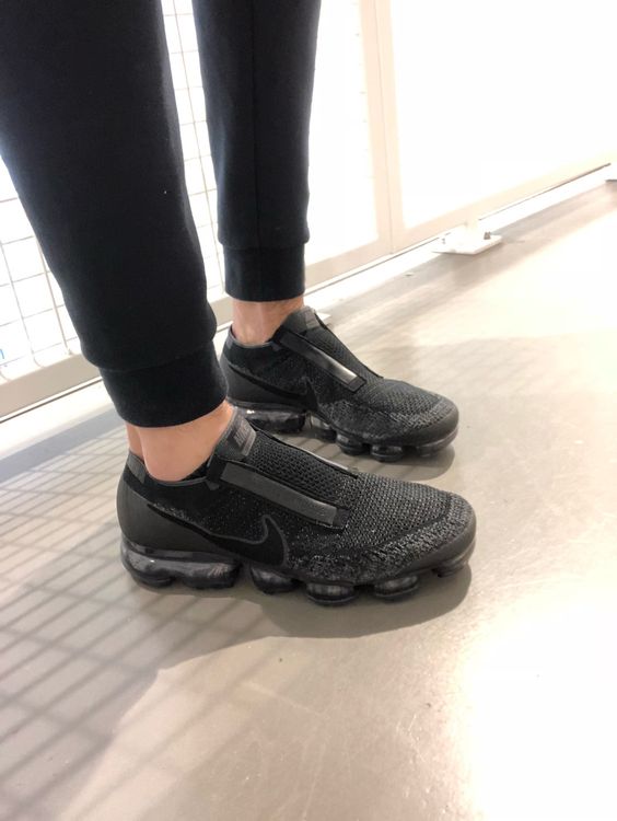 comme des garcons vapormax