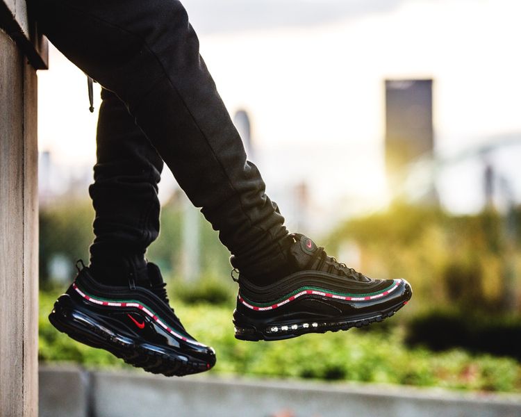 nike air max 97 undefeated black