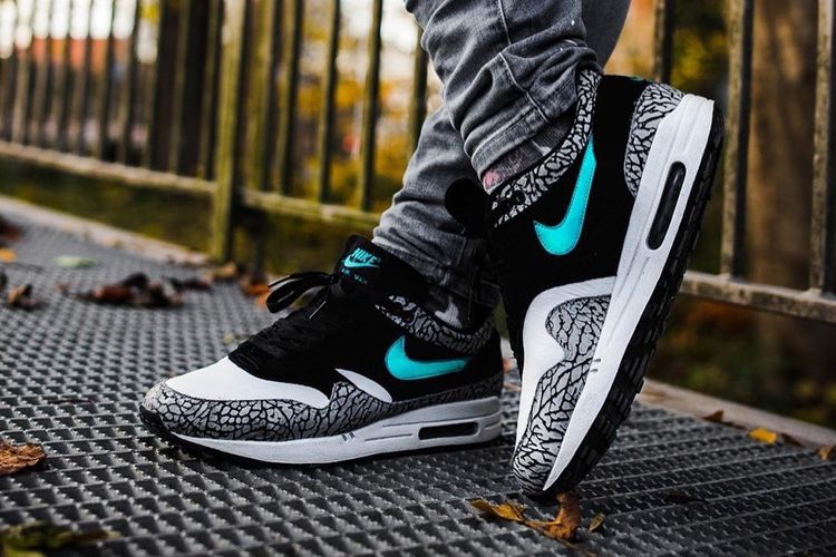 jordan 3 atmos on feet