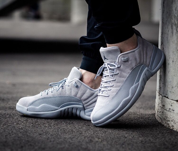 retro 12 wolf grey low