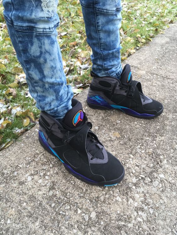 jordan 8 white aqua on feet