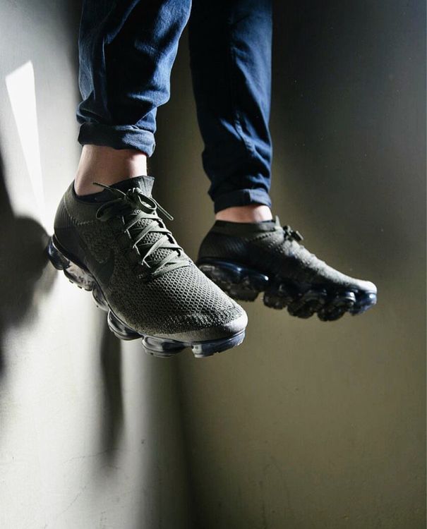 vapormax cargo khaki on feet