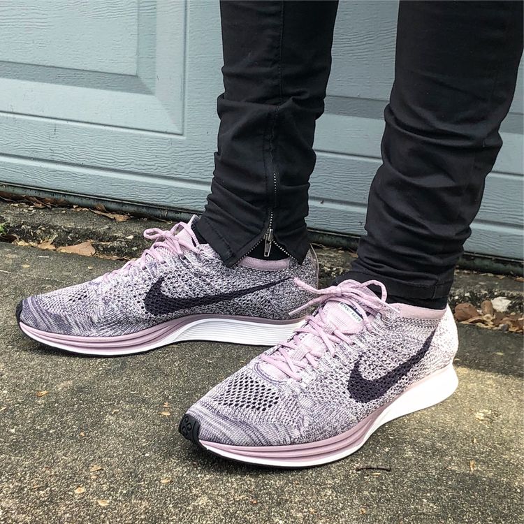 flyknit racer lavender