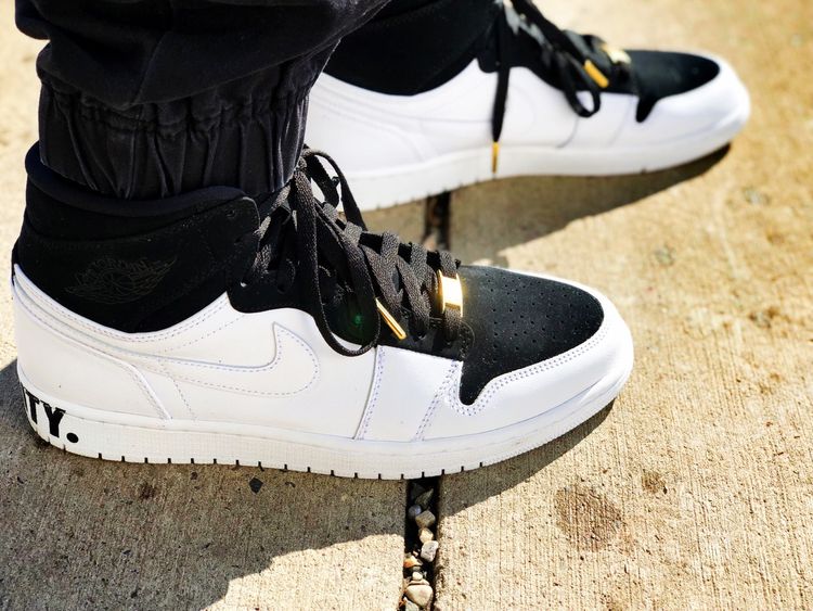 jordan 1 retro high equality