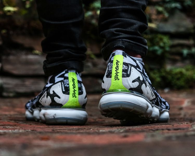 acronym x vapormax