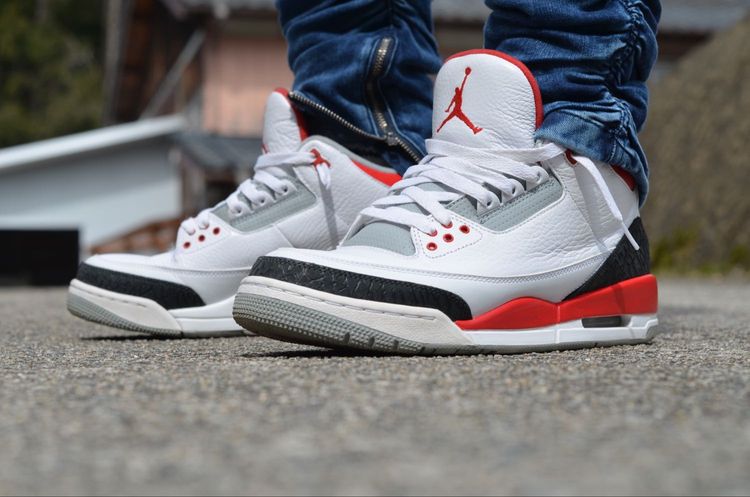 jordan 3 fire red 2013