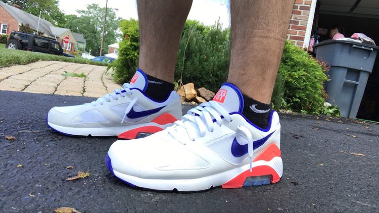 air max 180 ultramarine on feet