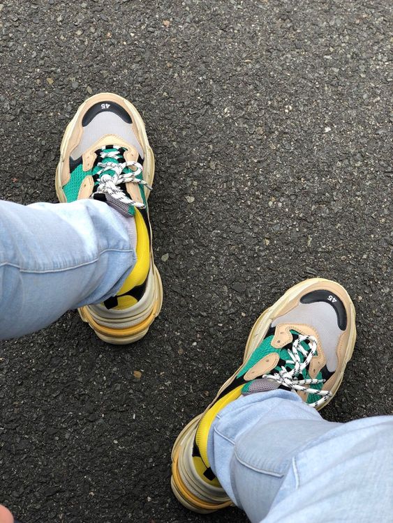 balenciaga triple s green yellow