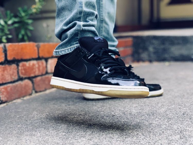 nike sb space jam low