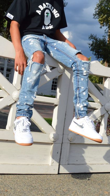 air force travis scott on feet