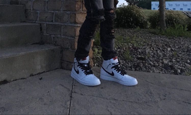 jordan 1 yin yang on feet