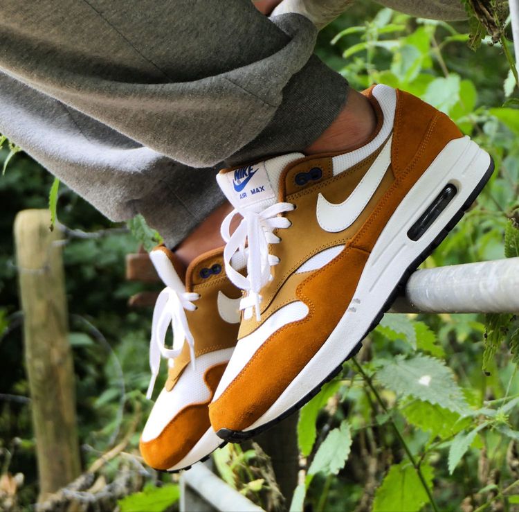 air max 1 retro curry