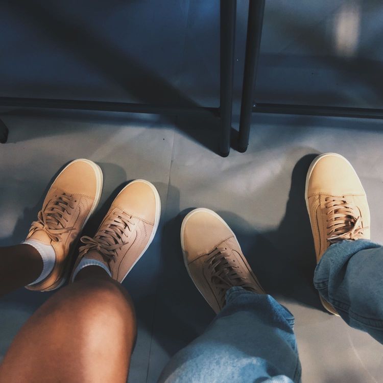 tan old skool vans