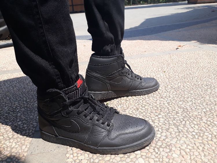 jordan 1 triple black high