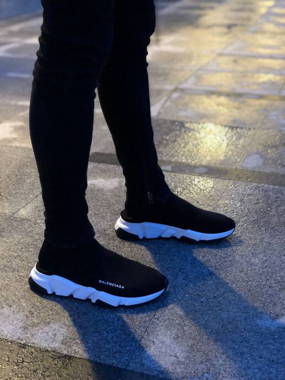 balenciaga speed trainer cracking