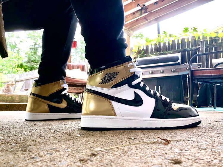 air jordan 1 retro high og nrg gold toe