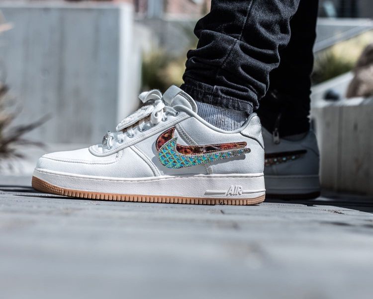 Travis Scott x Air Force 1 'Sail' - Nike - AQ4211 101 | GOAT