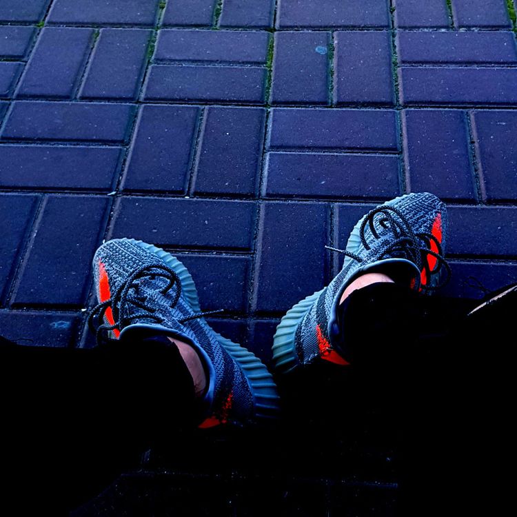 adidas yeezy boost 350 v2 beluga bb1826