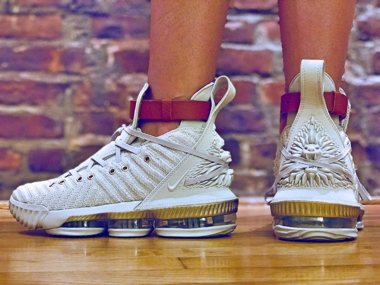 nike hfr x lebron 16