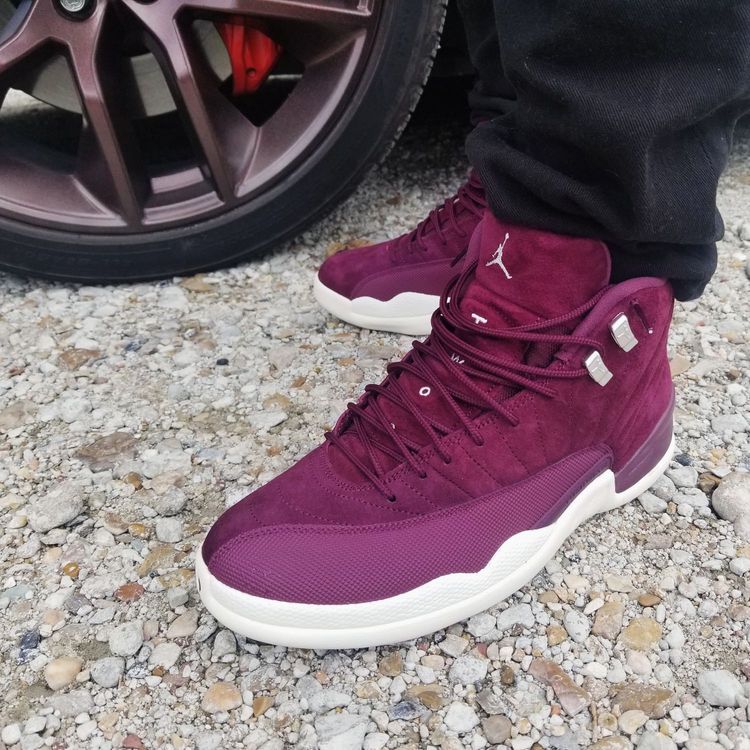 bordeaux jordan 12