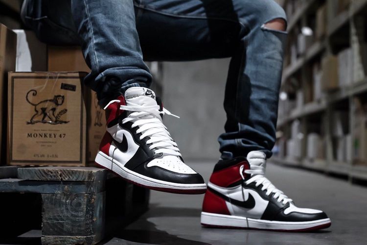 jordan 1 og high black toe