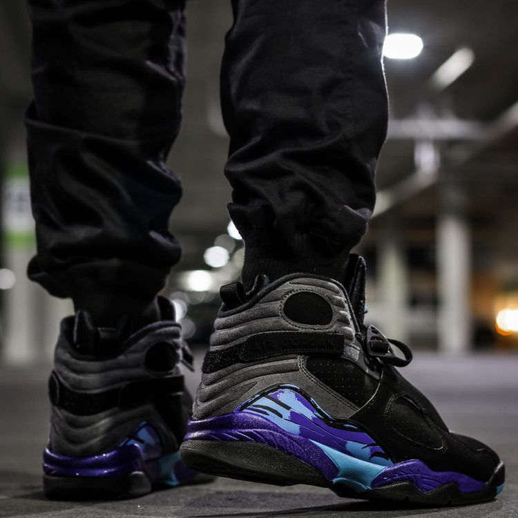jordan 8 white aqua on feet