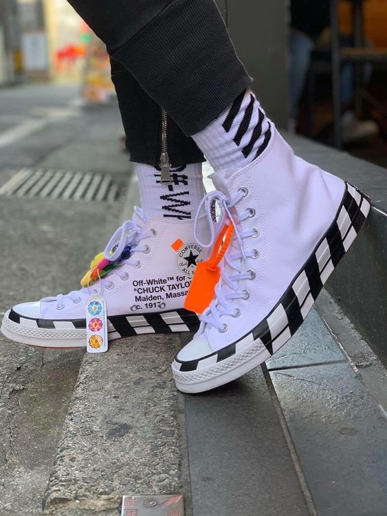 chuck x off white
