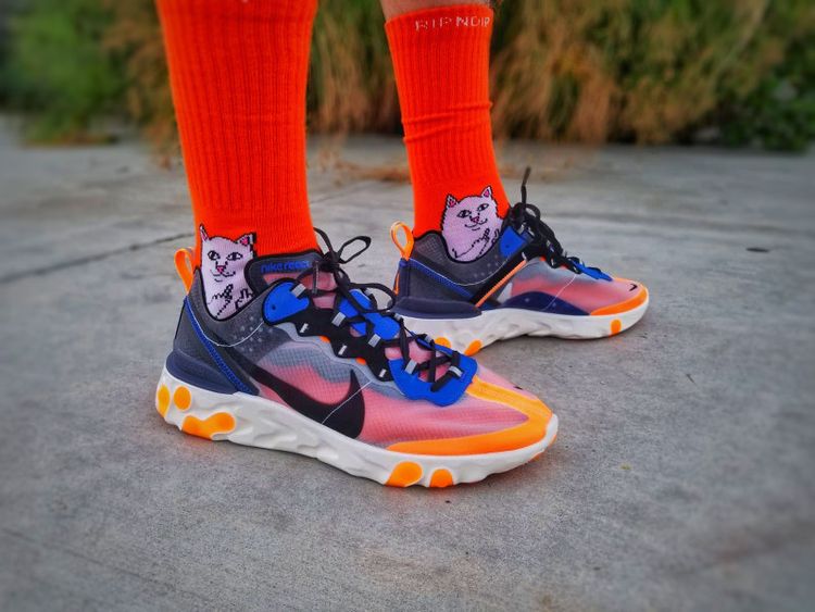 element react 87 total orange