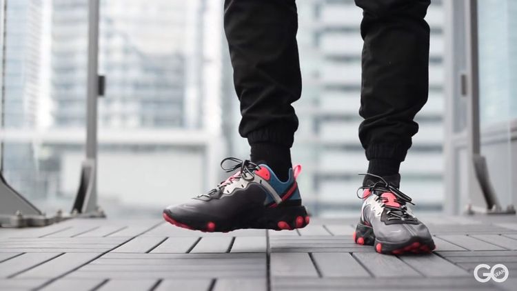 react element solar red