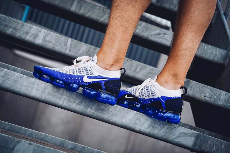 flyknit vapormax blue