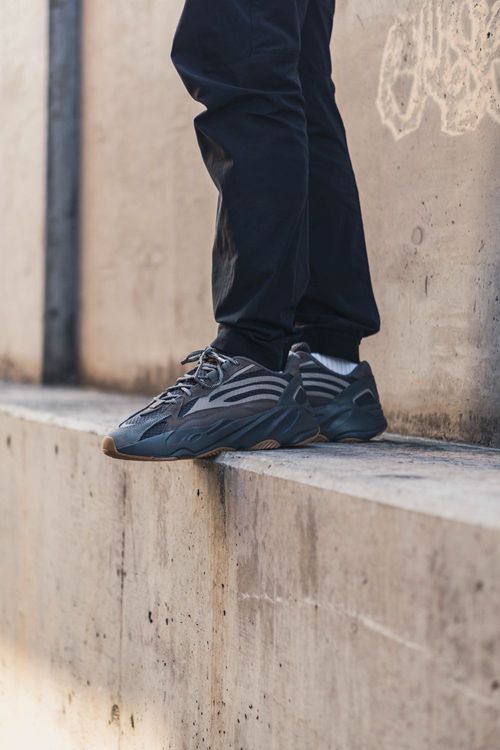yeezy boost 700 geode on feet