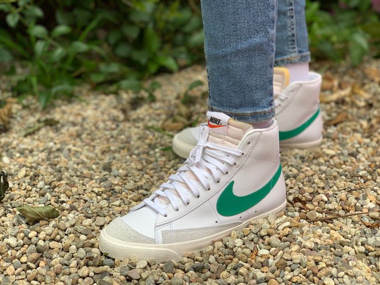 nike blazer mid vintage lucid green