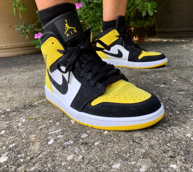 Air Jordan 1 Mid SE 'Yellow Toe' - Air Jordan - 852542 071 | GOAT