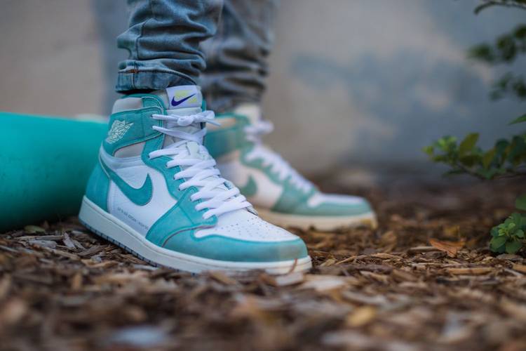 Air Jordan 1 Retro High OG 'Turbo Green' - Air Jordan - 555088 311 | GOAT