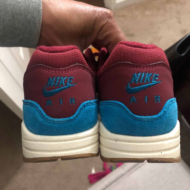 air max 1 burgundy teal