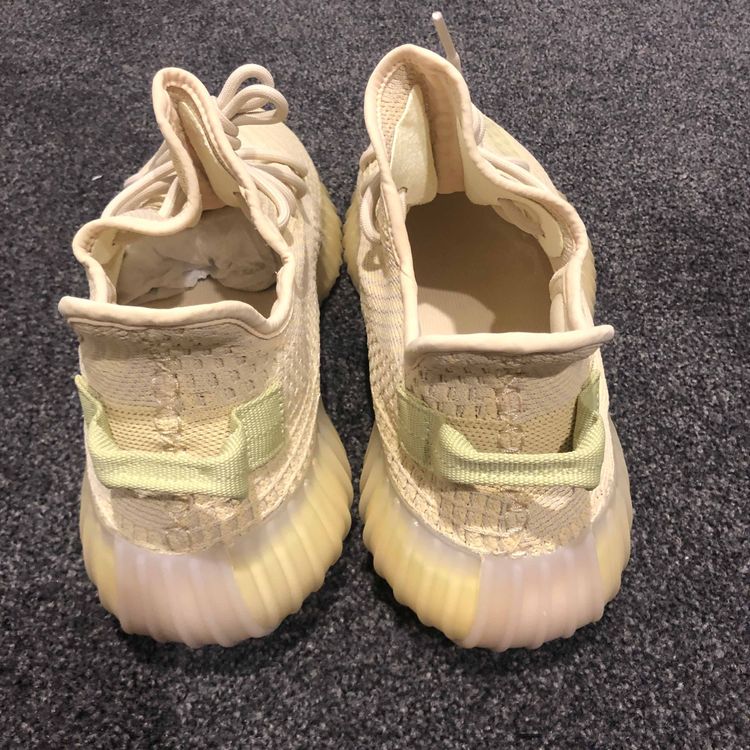 yeezy boost 350 v2 flax Sneakers Carousell philippines
